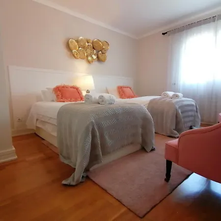 Mysh Apartment Lisbon